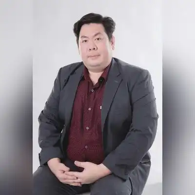 严奕荔